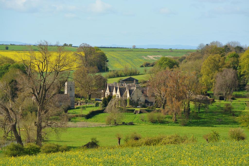 Coombe Cottage Sutton Green 外观 照片